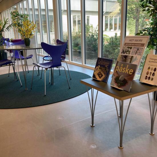 Fejring af Rønne Bibliotek - genindretning af voksenbiblioteket d. 27. marts
