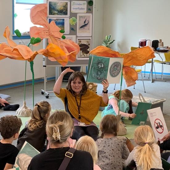 Nexø Børnehus udstiller på Nexø Bibliotek