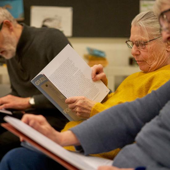 Fælles læsestund: litteraturen åbner samtalen