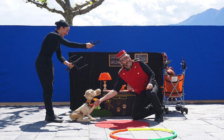 Gadeteaterfestival: Fabiola & Hunden, 26. juli kl. 11