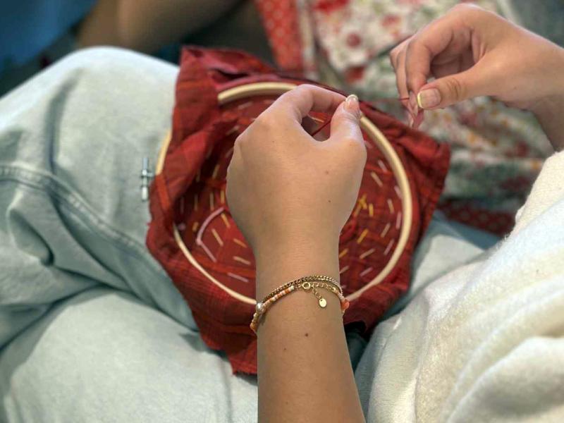 tekstilværksted på Rønne Bibliotek 24.1.26