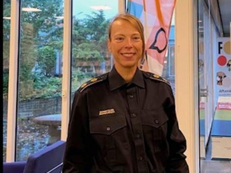 Center-og beredskabschef, Louise Lyng Bojesen holdt åbningstalen på Folkebibliotekernes beredskabsdag. Her nævnte hun, at bibliotekerne spiller en rolle i beredskabet. Gotland er et godt eksempel, hvor bibliotekerne er tryghedspunkter.