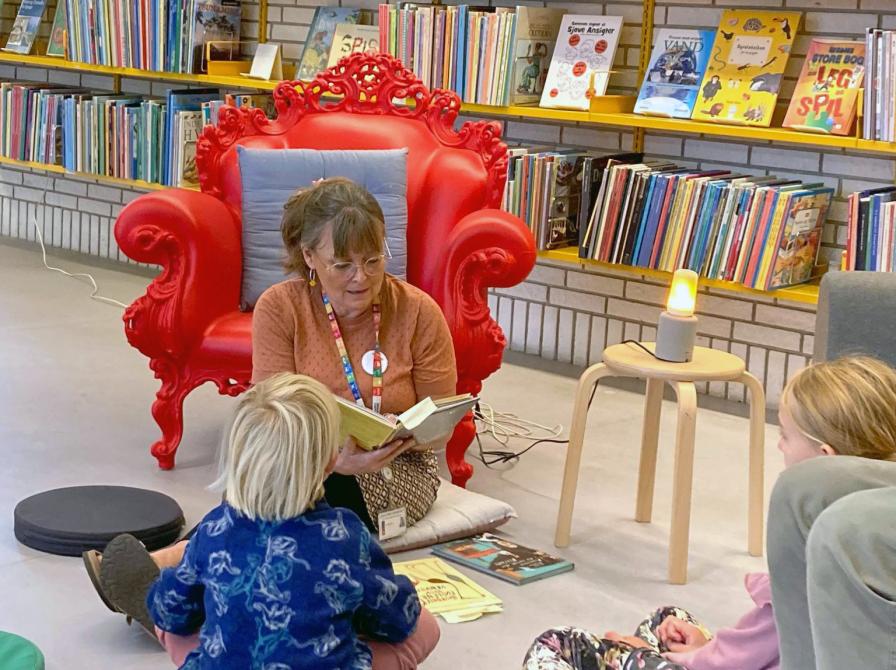 Se bibliotekets læsestrategi