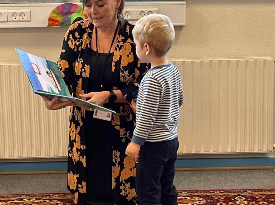 Højtlæsning for børn & deres voksne på Nexø Bibliotek